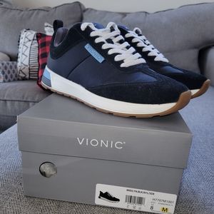 Vionic breilyn black sneaker size 8